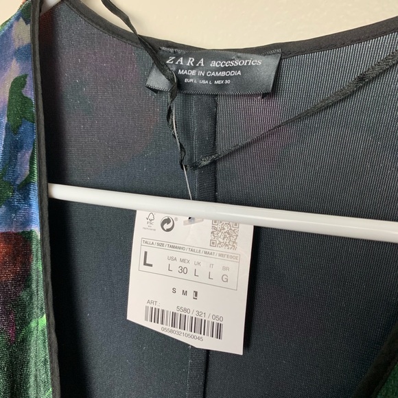 🆕 Zara Velvet Floral Kimono Robe - Picture 3 of 4